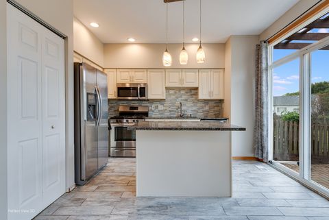 Tiny photo for 21334 W Edison Lane, Plainfield, IL 60544 (MLS # 12493376)