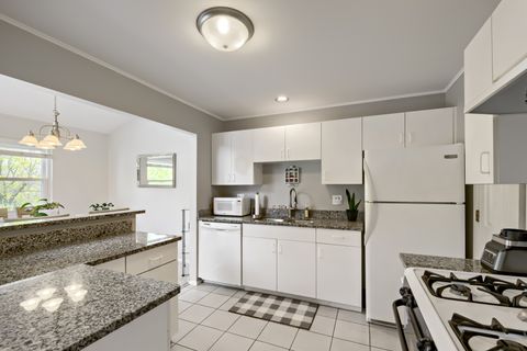 Tiny photo for 41 Ashburn Court #X2, Schaumburg, IL 60193 (MLS # 12634885)