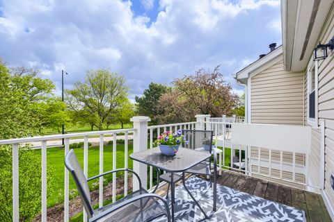 Tiny photo for 41 Ashburn Court #X2, Schaumburg, IL 60193 (MLS # 12634885)