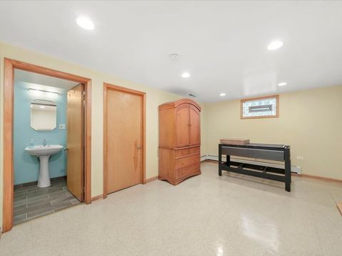 Tiny photo for 5622 S Oak Park Avenue, Chicago, IL 60638 (MLS # 12538662)