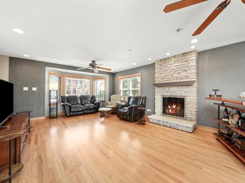 Tiny photo for 5622 S Oak Park Avenue, Chicago, IL 60638 (MLS # 12538662)