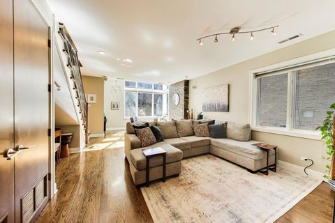 Tiny photo for 1632 W Julian Street #1W, Chicago, IL 60622 (MLS # 12604545)