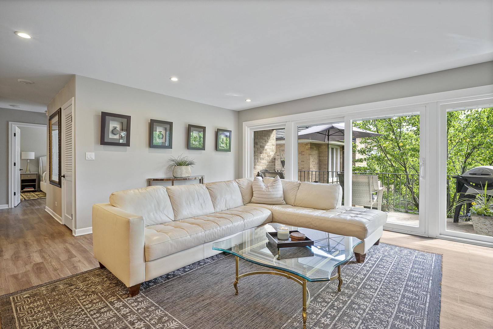 2 Oak Brook Club Drive C310