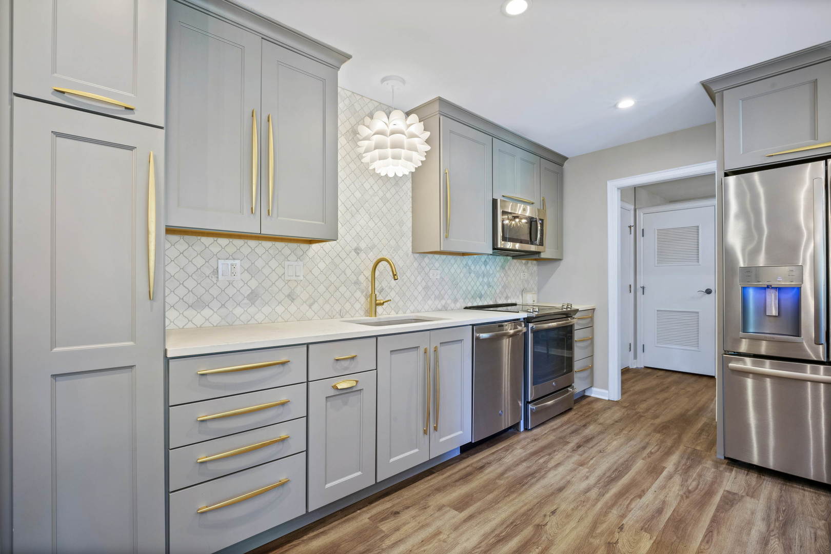 2 Oak Brook Club Drive C310