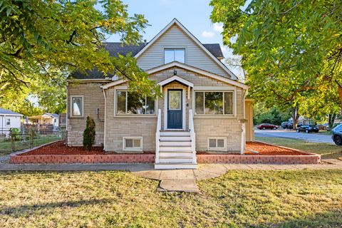 Photo of 10459 Diversey Avenue, Melrose Park, IL 60164 (MLS # 12485894) Photo of 10459 Diversey Avenue, Melrose Park, IL 60164 (MLS # 12485894)