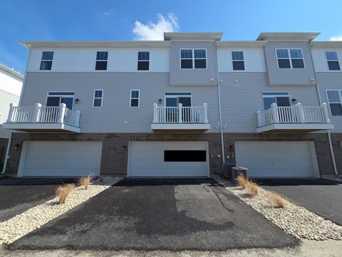 Tiny photo for 1548 Times Drive, Des Plaines, IL 60018 (MLS # 12478023)