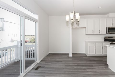 Tiny photo for 1548 Times Drive, Des Plaines, IL 60018 (MLS # 12478023)