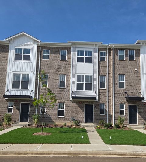 Photo of 1548 Times Drive, Des Plaines, IL 60018 (MLS # 12478023) Photo of 1548 Times Drive, Des Plaines, IL 60018 (MLS # 12478023)