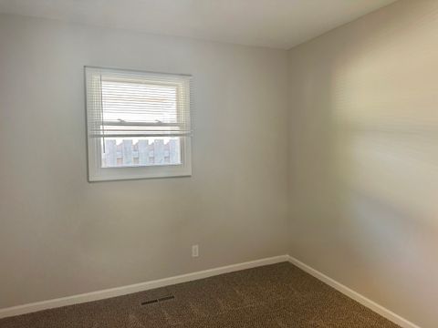 Tiny photo for 7 Austin Avenue, Carpentersville, IL 60110 (MLS # 12316958)