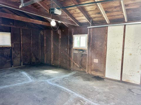 Tiny photo for 7 Austin Avenue, Carpentersville, IL 60110 (MLS # 12316958)