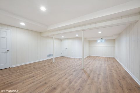 Tiny photo for 26 Berkshire Lane, Lincolnshire, IL 60069 (MLS # 12472882)