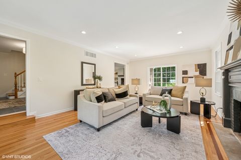 Tiny photo for 26 Berkshire Lane, Lincolnshire, IL 60069 (MLS # 12472882)