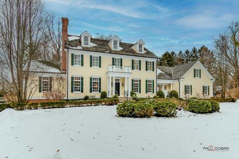280 W LAUREL Avenue Lake Forest IL 60045
