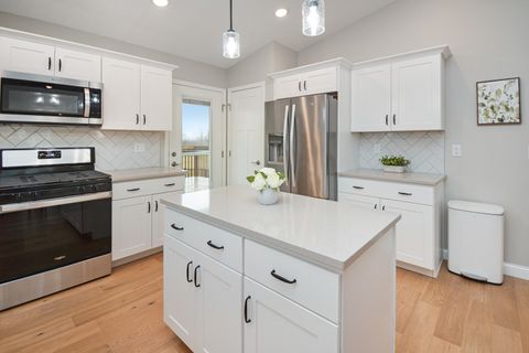 Tiny photo for 3 Fedor Circle, Bloomington, IL 61705 (MLS # 12581423)