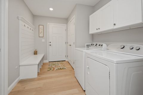 Tiny photo for 3 Fedor Circle, Bloomington, IL 61705 (MLS # 12581423)