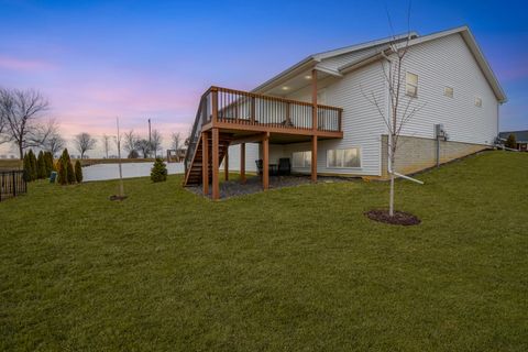 Tiny photo for 3 Fedor Circle, Bloomington, IL 61705 (MLS # 12581423)