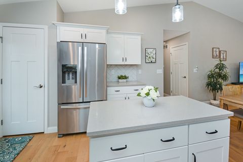 Tiny photo for 3 Fedor Circle, Bloomington, IL 61705 (MLS # 12581423)