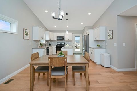 Tiny photo for 3 Fedor Circle, Bloomington, IL 61705 (MLS # 12581423)