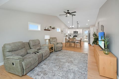 Tiny photo for 3 Fedor Circle, Bloomington, IL 61705 (MLS # 12581423)