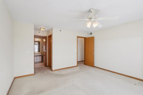 Tiny photo for 7450 N Waukegan Road #505, Niles, IL 60714 (MLS # 12592151)