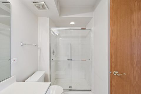 Tiny photo for 7450 N Waukegan Road #505, Niles, IL 60714 (MLS # 12592151)