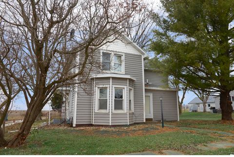 A home in Leonore