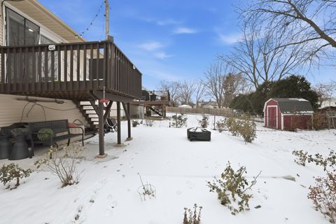 Tiny photo for 72 W Nevada Avenue, Glendale Heights, IL 60139 (MLS # 12541379)