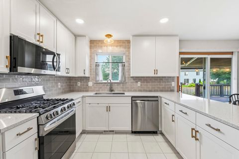 Tiny photo for 1675 Fiddyment Drive, Romeoville, IL 60446 (MLS # 12686912)