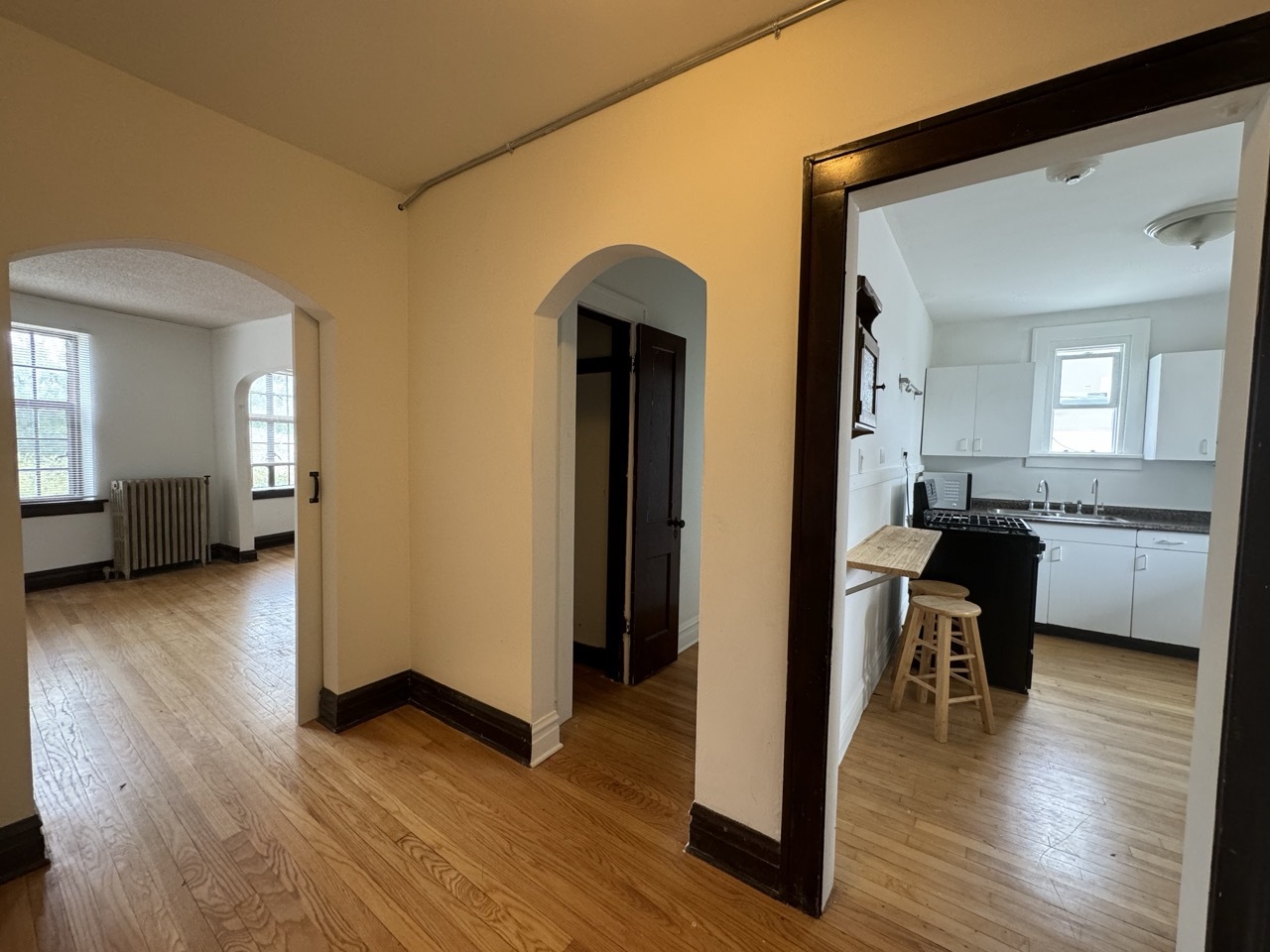 28w573 Stafford Place 5