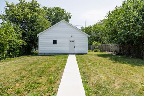 Tiny photo for 382 S Elm Avenue, Kankakee, IL 60901 (MLS # 12412865)