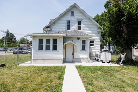 Tiny photo for 382 S Elm Avenue, Kankakee, IL 60901 (MLS # 12412865)