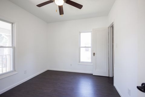 Tiny photo for 382 S Elm Avenue, Kankakee, IL 60901 (MLS # 12412865)