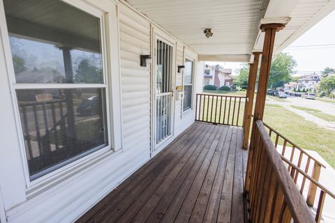Tiny photo for 382 S Elm Avenue, Kankakee, IL 60901 (MLS # 12412865)