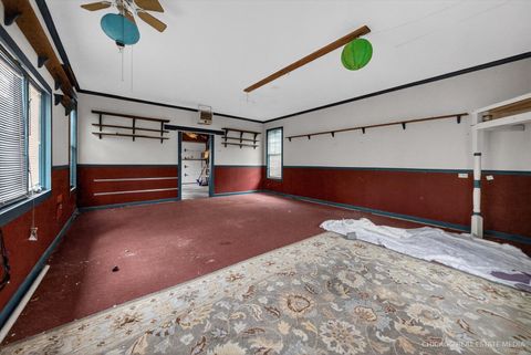 Tiny photo for 712 N Cedarwood Circle, Round Lake Heights, IL 60073 (MLS # 12519745)