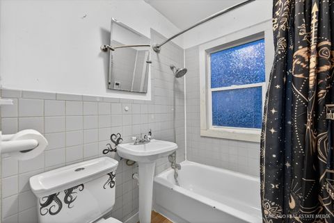 Tiny photo for 712 N Cedarwood Circle, Round Lake Heights, IL 60073 (MLS # 12519745)