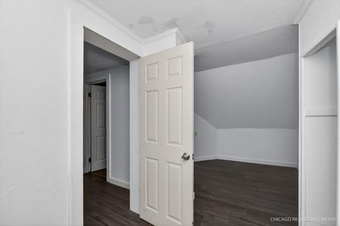 Tiny photo for 712 N Cedarwood Circle, Round Lake Heights, IL 60073 (MLS # 12519745)