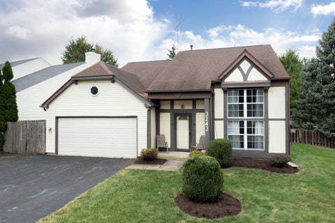 3242 Gresham Lane E, Aurora, IL 60504 - #: 12760786