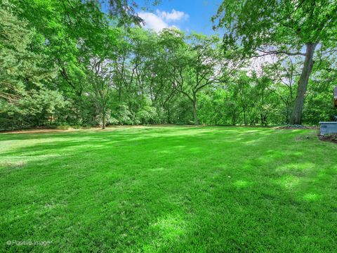 Tiny photo for 6555 Shabbona Road, Indian Head Park, IL 60525 (MLS # 12590486)