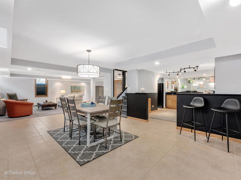 Tiny photo for 6555 Shabbona Road, Indian Head Park, IL 60525 (MLS # 12590486)