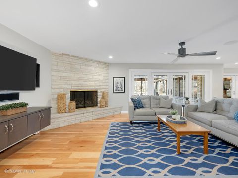 Tiny photo for 6555 Shabbona Road, Indian Head Park, IL 60525 (MLS # 12590486)