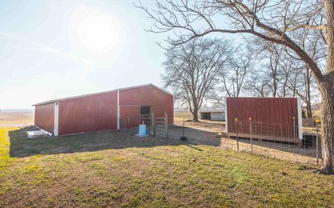 Tiny photo for 1740 Brier Creek Road #1, Harrisburg, IL 62946 (MLS # 100000613)