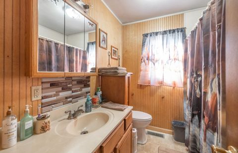 Tiny photo for 1740 Brier Creek Road #1, Harrisburg, IL 62946 (MLS # 100000613)