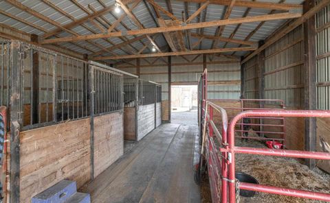 Tiny photo for 1740 Brier Creek Road #1, Harrisburg, IL 62946 (MLS # 100000613)