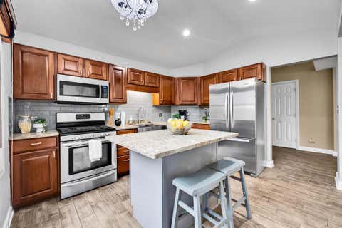 Tiny photo for 1437 Aberdeen Court #93, Naperville, IL 60564 (MLS # 12735988)