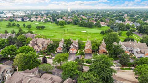 Tiny photo for 1437 Aberdeen Court #93, Naperville, IL 60564 (MLS # 12735988)
