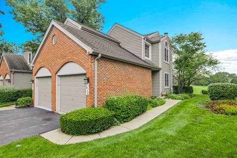 Photo of 1437 Aberdeen Court #93, Naperville, IL 60564 (MLS # 12735988)