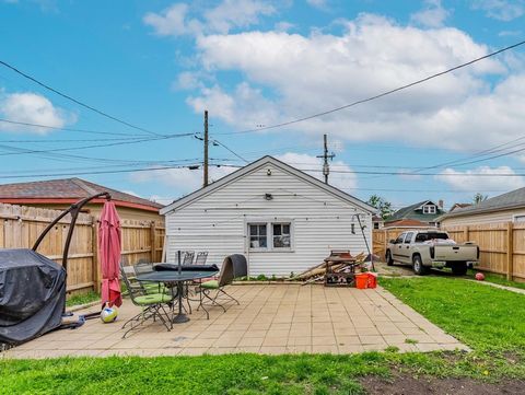 Tiny photo for 629 22nd Avenue, Bellwood, IL 60104 (MLS # 12619926)