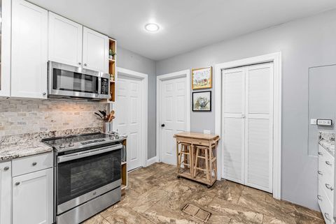 Tiny photo for 629 22nd Avenue, Bellwood, IL 60104 (MLS # 12619926)