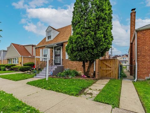 Tiny photo for 629 22nd Avenue, Bellwood, IL 60104 (MLS # 12619926)