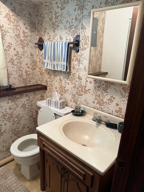 Tiny photo for 6 Marlin Drive, Oswego, IL 60543 (MLS # 12662178)